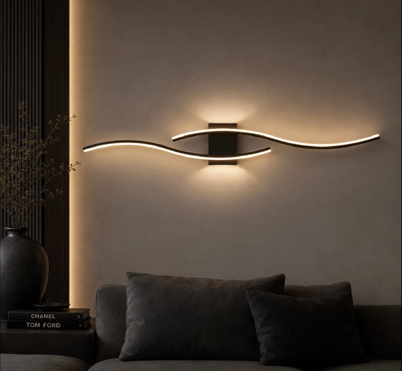 The Contour Wall Sconce/Single Light