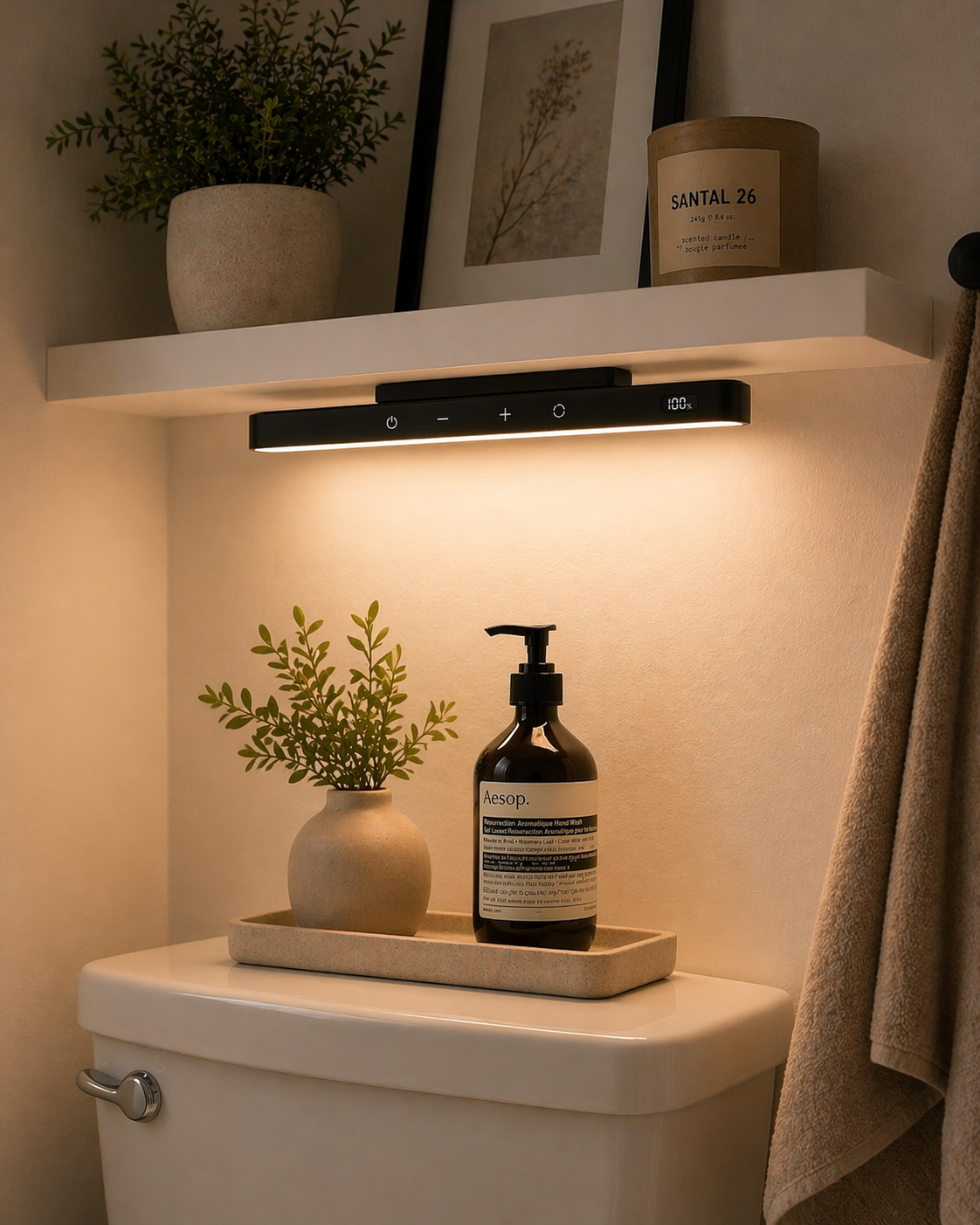 Lume Bar Light