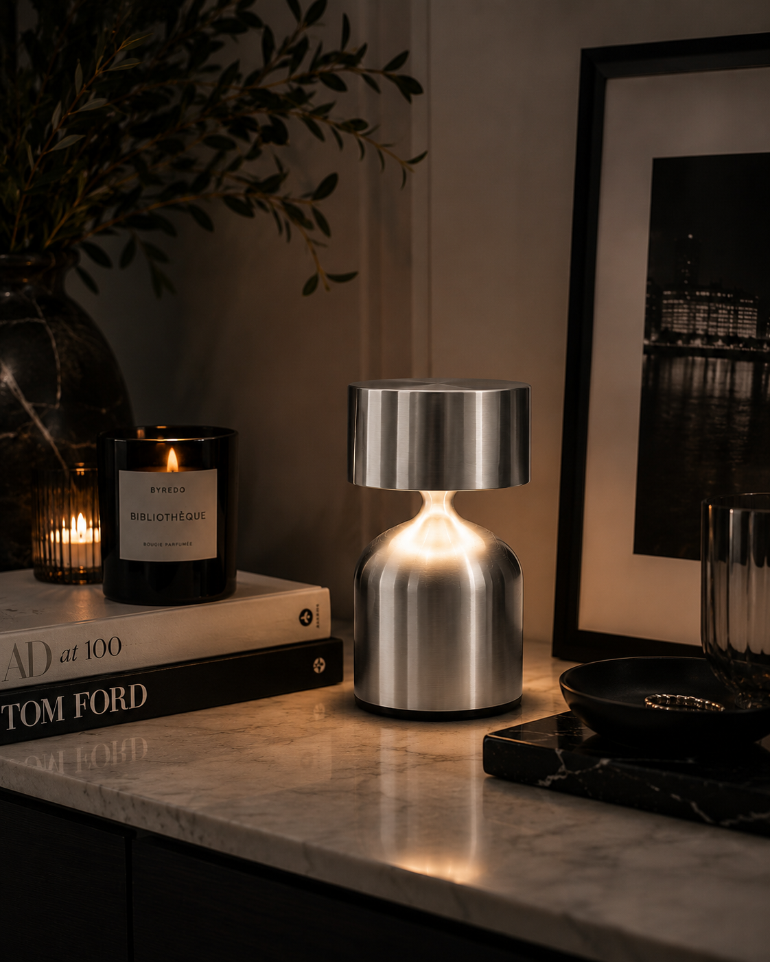 Elio Lamp