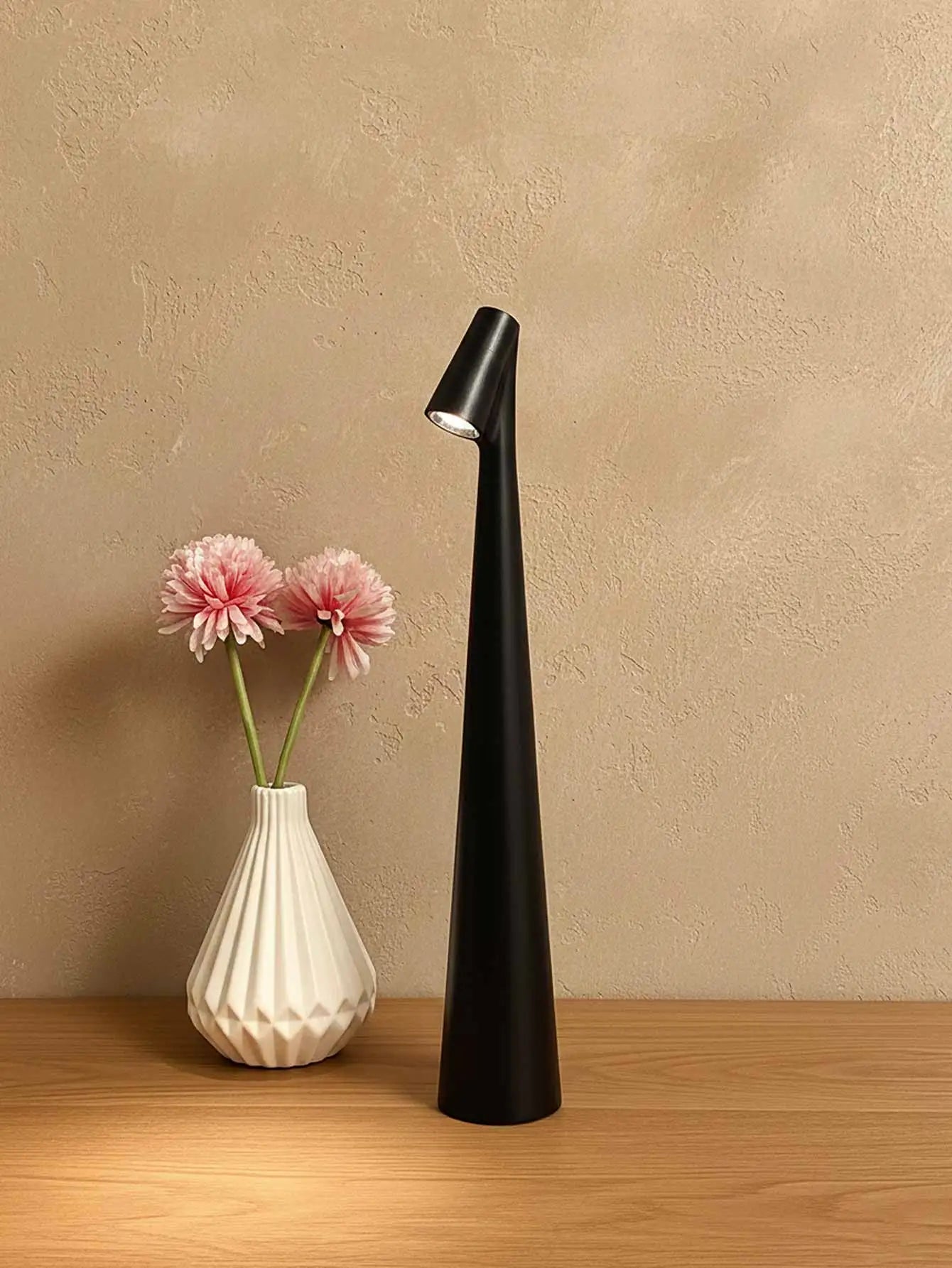 Ellis Cordless Accent Lamp