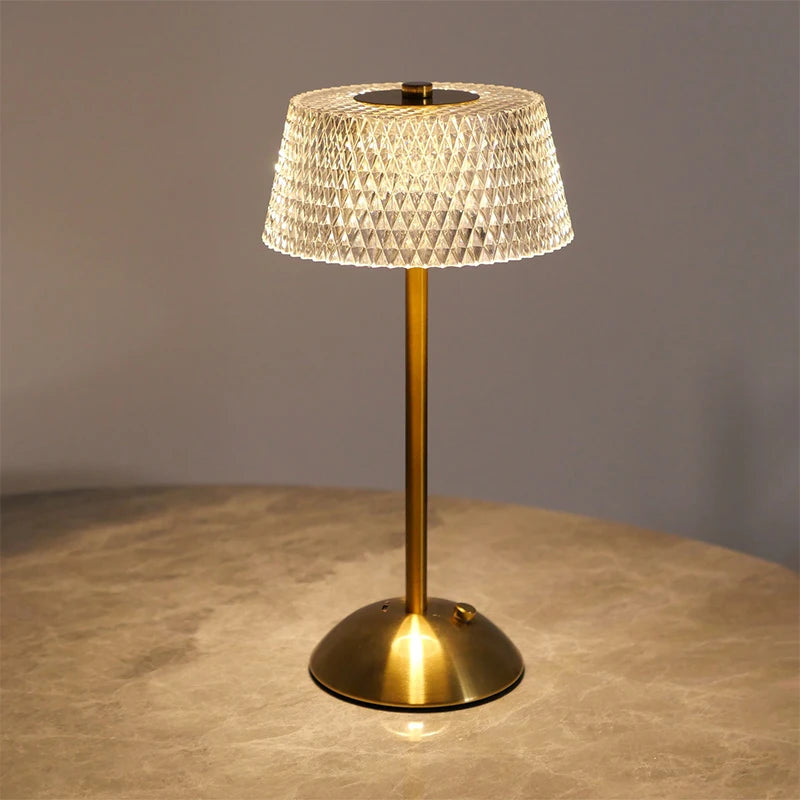 Lueur Table Lamp