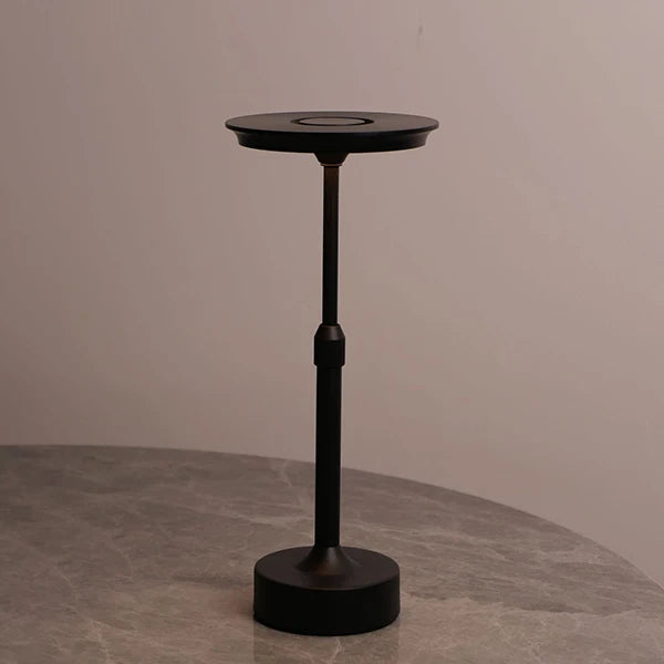 Elevé Lamp