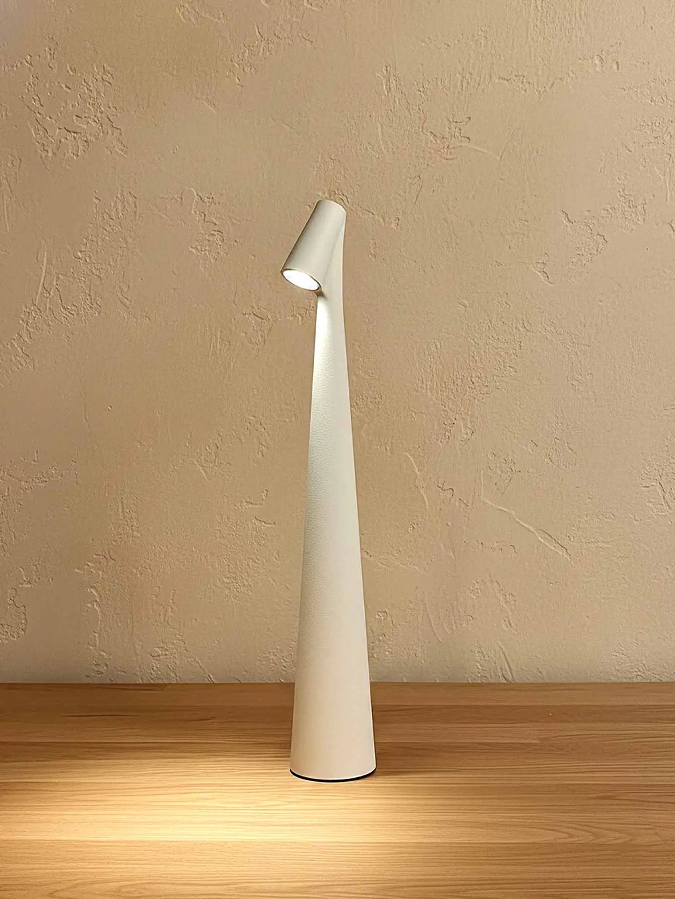 Ellis Cordless Accent Lamp